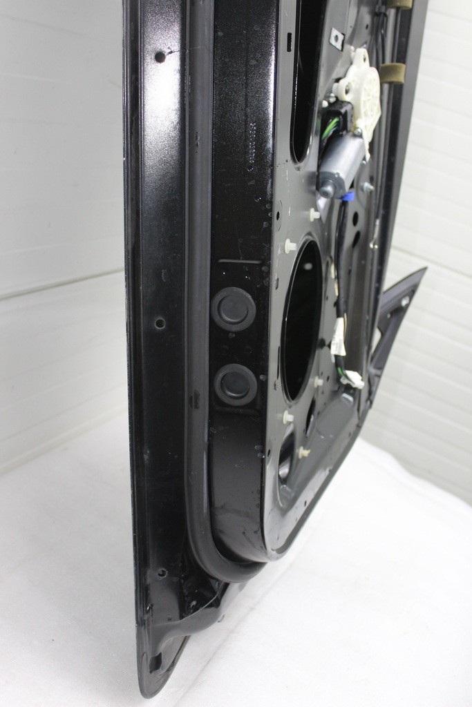 фото №16, Mercedes slk r171 w171 двері ліва 197