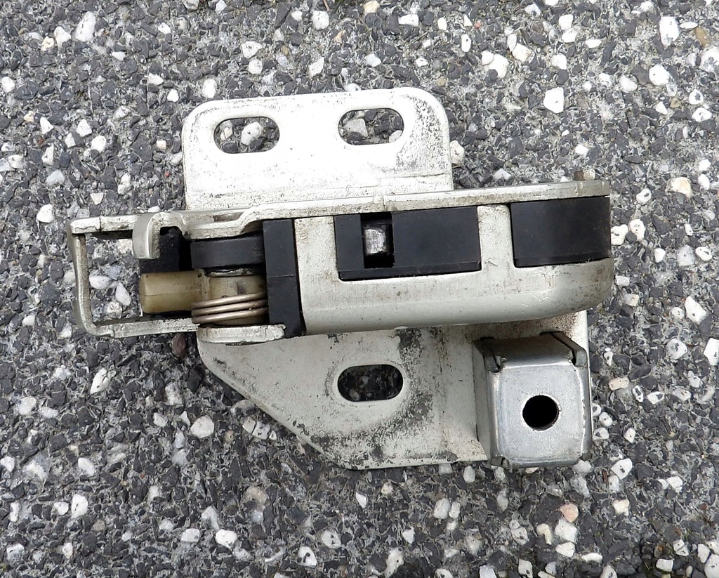 фото №4, Mercedes sprinter w906 замок двері задніх