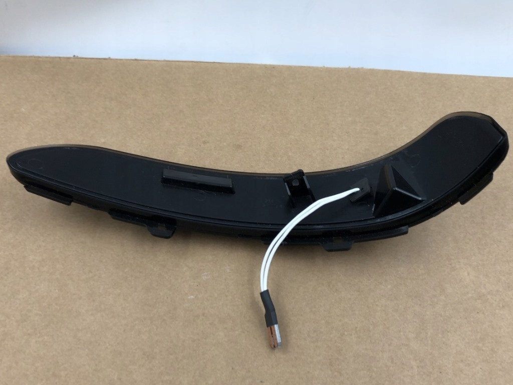 фото №11, Поворотники dynamic led do peugeot 208 i 2008 i citroen c3 iii c4 cactus