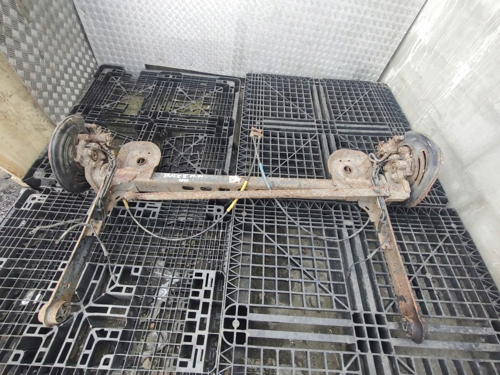 Купити Oś задній задня балка renault trafic 2 ii 01-14r 8200050011