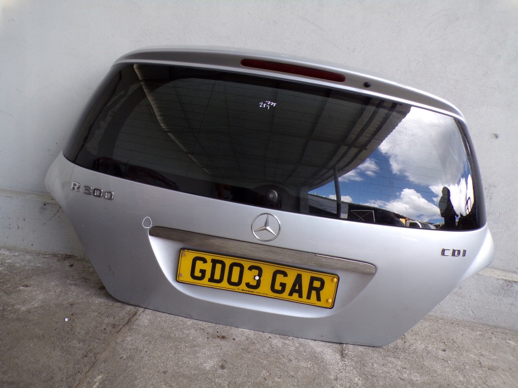 фото №2, Крышка багажника задняя задняя mercedes w251 r klasa lak 775