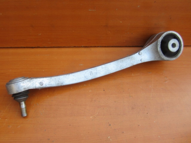 Tesla model s x рычаг правая  перед передний 1041575-00-a 330114466 rh с Разборки