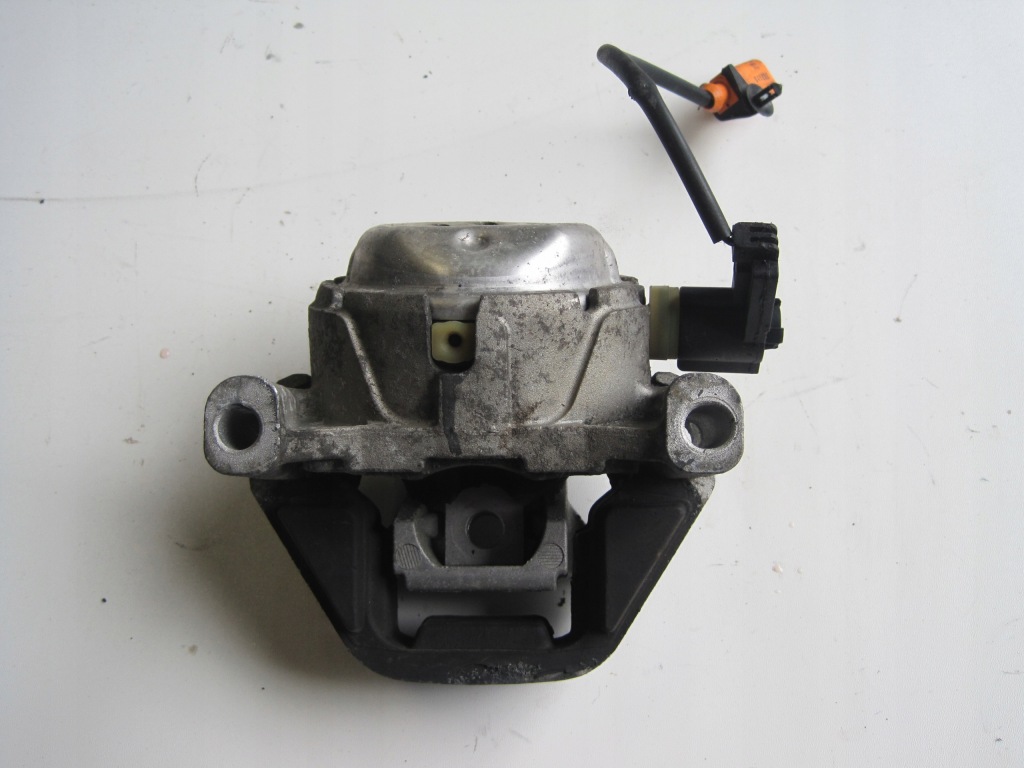 Купити Кронштейн кронштейн двигуна 3,0d 4g0199381lg