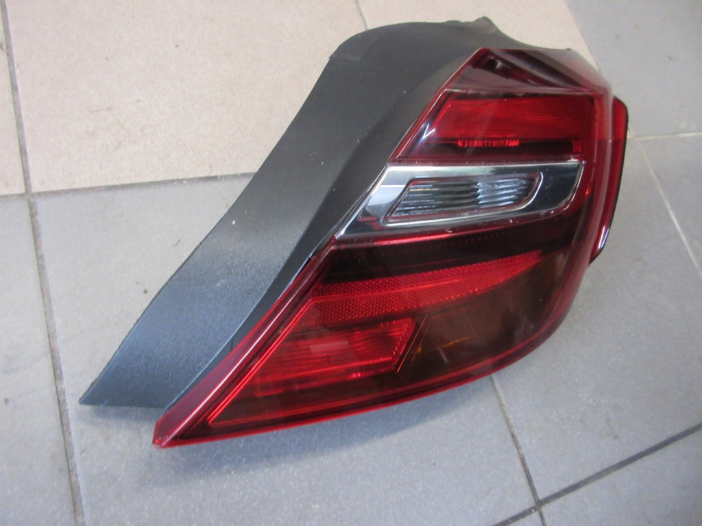 Фара задний  правый  insignia a рестайлинг  led оригинал hb Цена