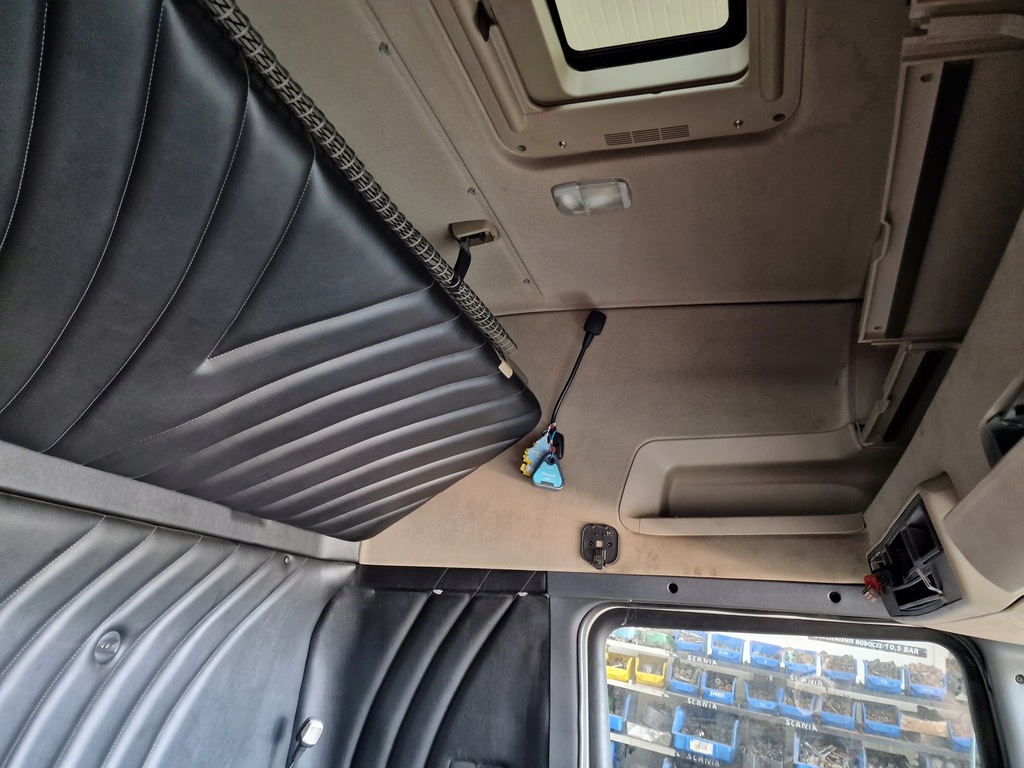 фото №13, Обивка кабины кровать scania r