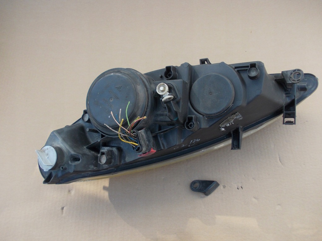 фото №13, Фара лампа права peugeot 307 europa