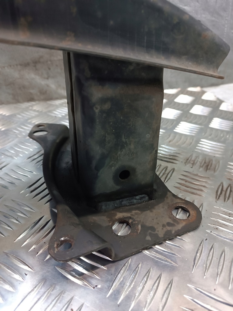 фото №7, Усилитель бампера перед golf v plus 2004r 2.0tdi