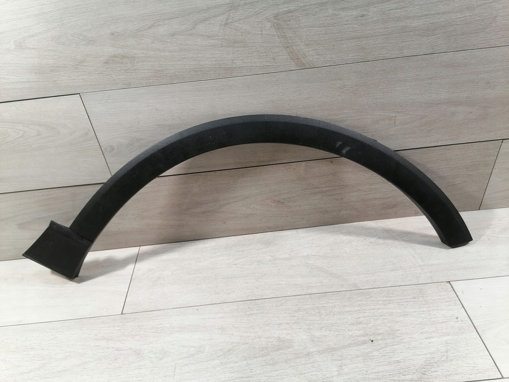 фото №1, Audi q4 молдинг крила правий перед 89a853718