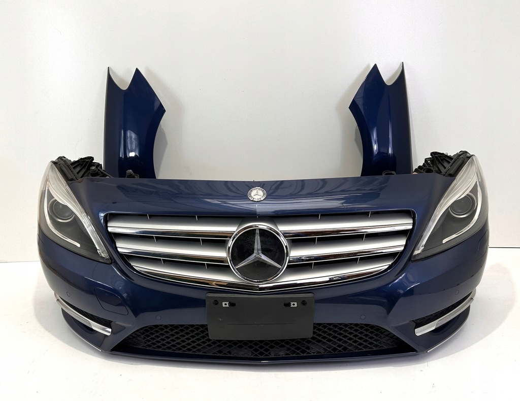 фото №1, Mercedes b klasa w246 бампер передній kompletny