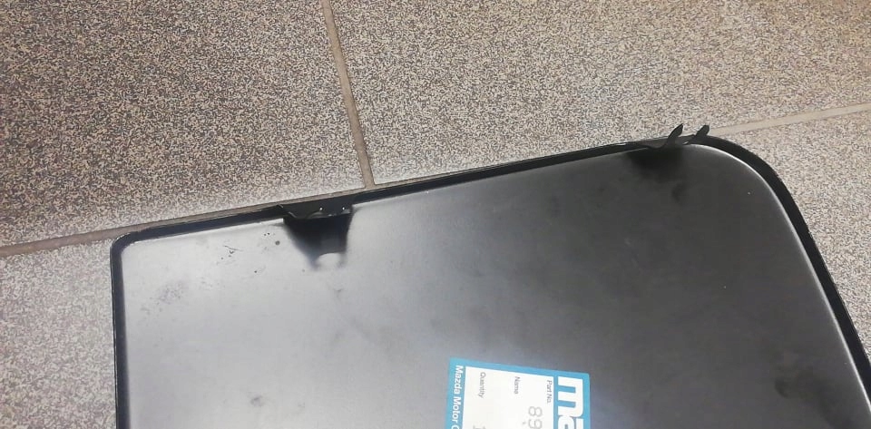 фото №5, Mazda rx-7 защита крышка лампы передней левая org