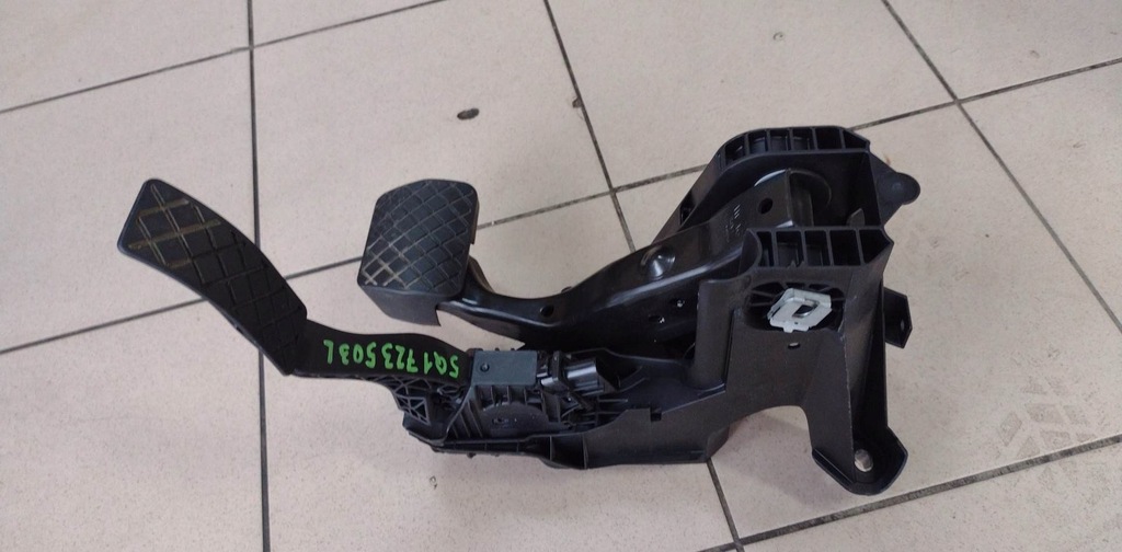 фото №1, Педаль газа тормоза vw t-roc 5q1723503l