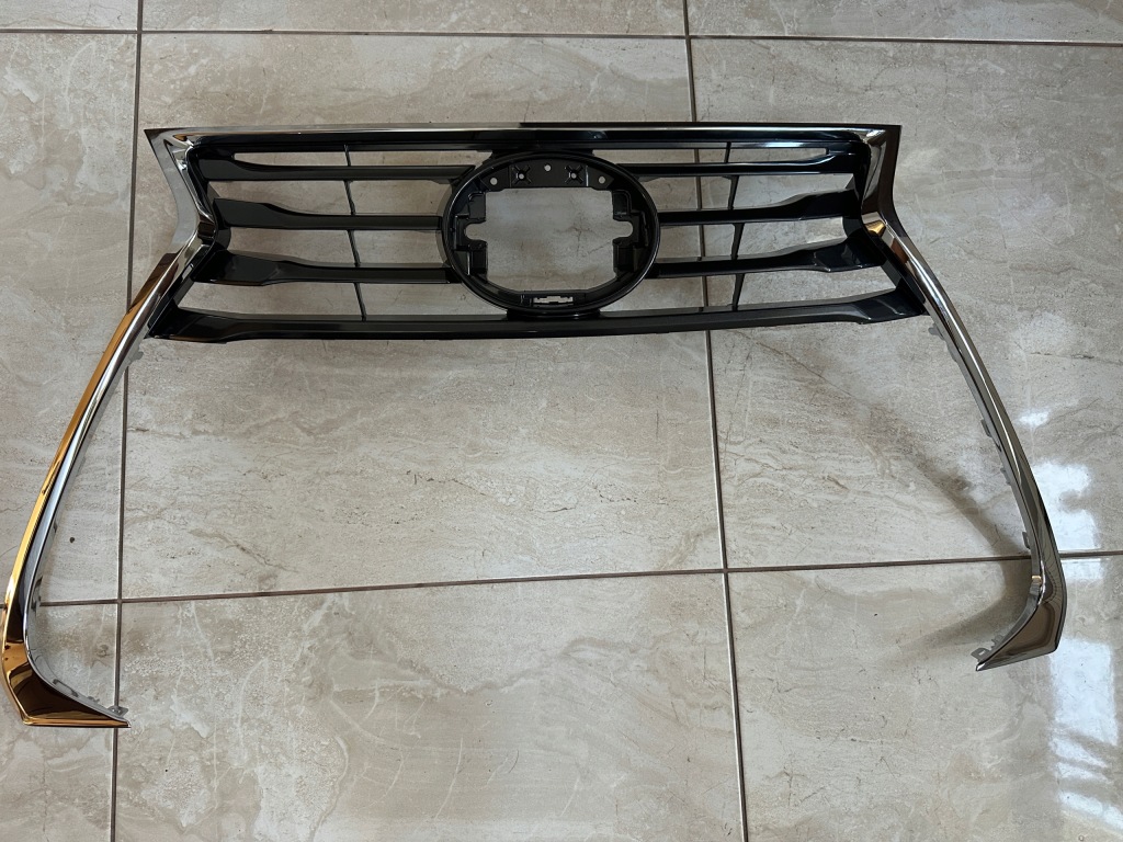 фото №3, Решітка радіатора решітка радіатора lexus is 17- lift хром