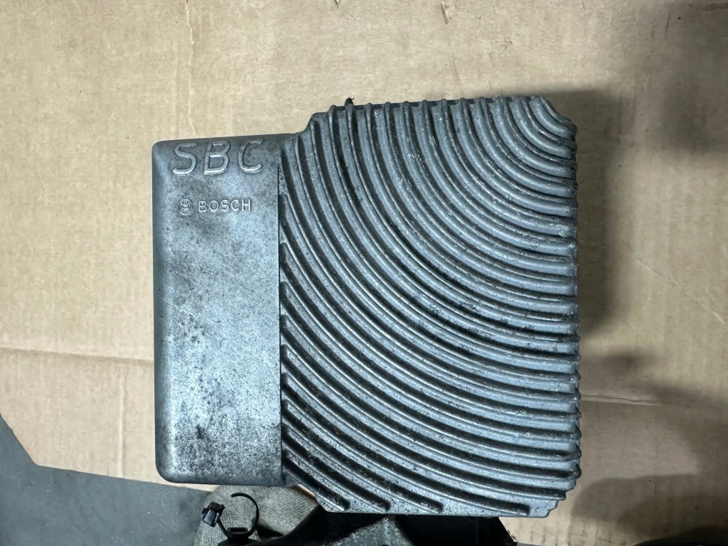 Купити Насос гальмівна блок керування abs sbc mercedes sl r230 a0064313312