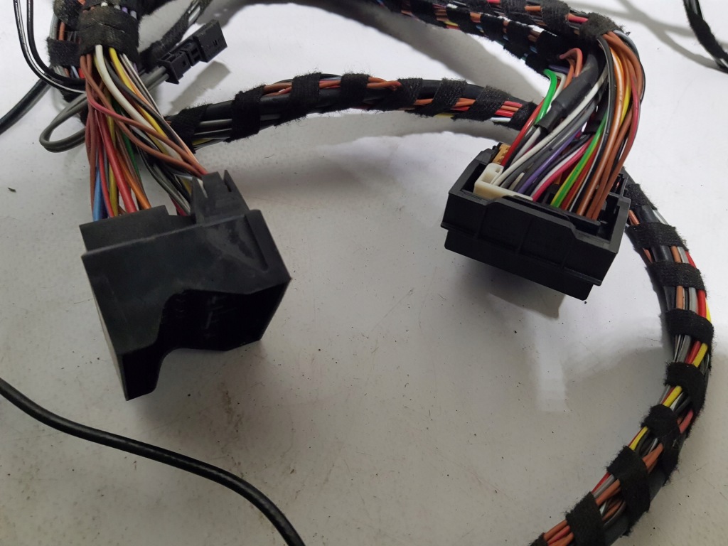 Mercedes w204 модуль bluetooth 2048700085 с Разборки