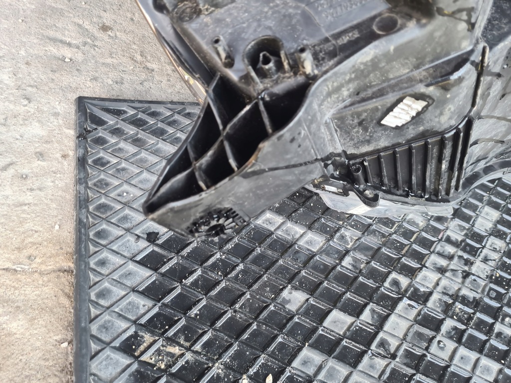 фото №9, Citroen c3 ii 2 лампа фара левый передний