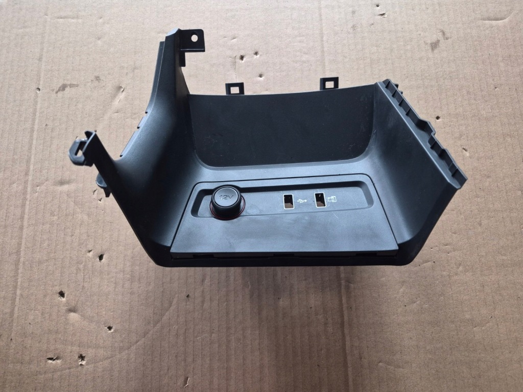 Защита заглушка бардачок туннель mg zs 17- 19- рестайлинг  2023 rok 10681647 европа Недорого