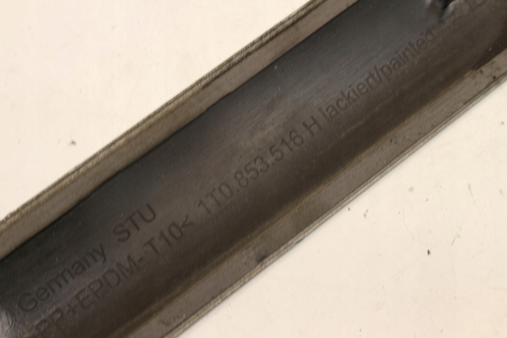 фото №6, Молдинг двері правий перед vw touran i lz7w