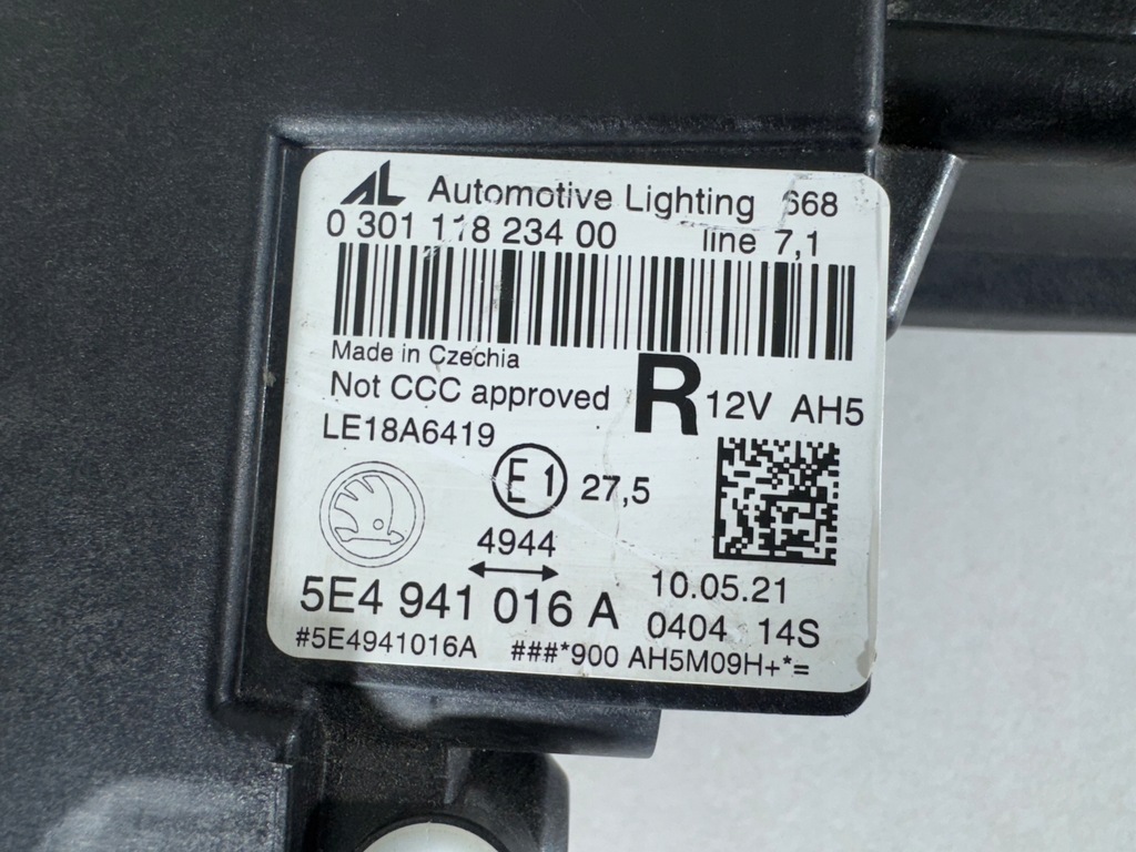 фото №13, Skoda octavia iv 4 5e4 full led лампа левая правая перед фары комплект