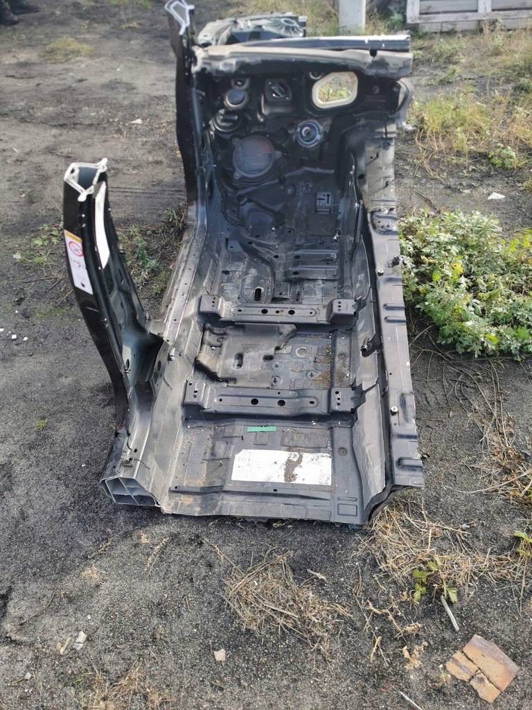 фото №4, Idealna четверть передняя перед левая mercedes s w223 длинная 1