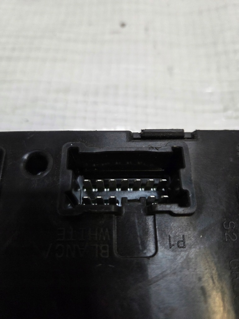 фото №6, Блок управления bcm модуль комфорта renault trafic iii opel vivaro b 284b18533r