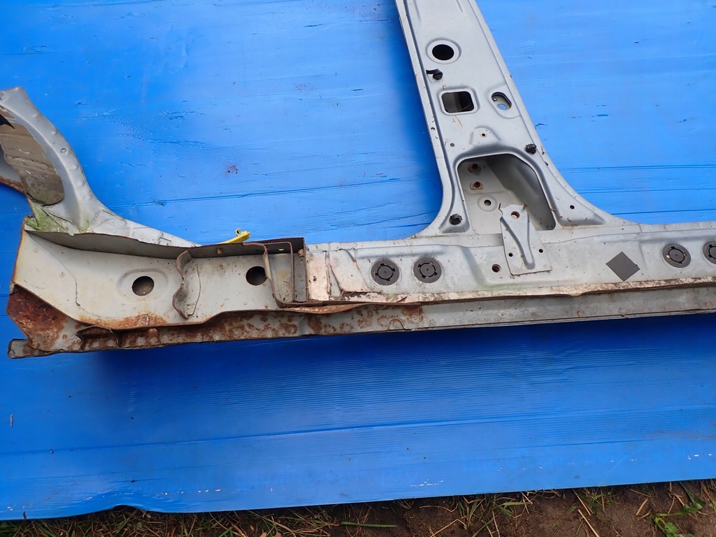 фото №11, Suzuki liana 02-07 порог левый