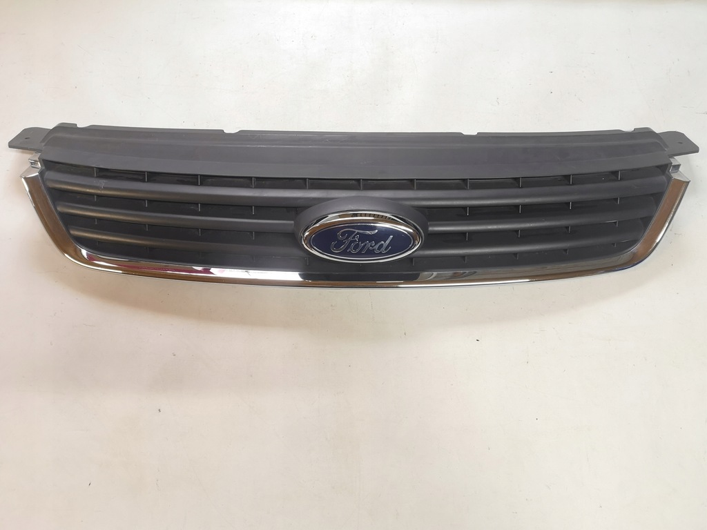 фото №1, Ford kuga mk1 - решітка радіатора, решітка радіатора бампера cała