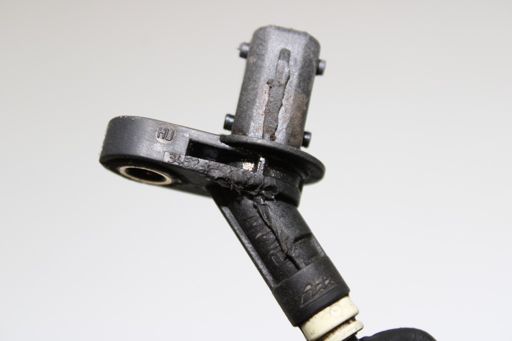 Датчик abs 6752683 задний  задний правый левый 6752683 bmw 3 e46 рестайлинг  оригинал с Разборки