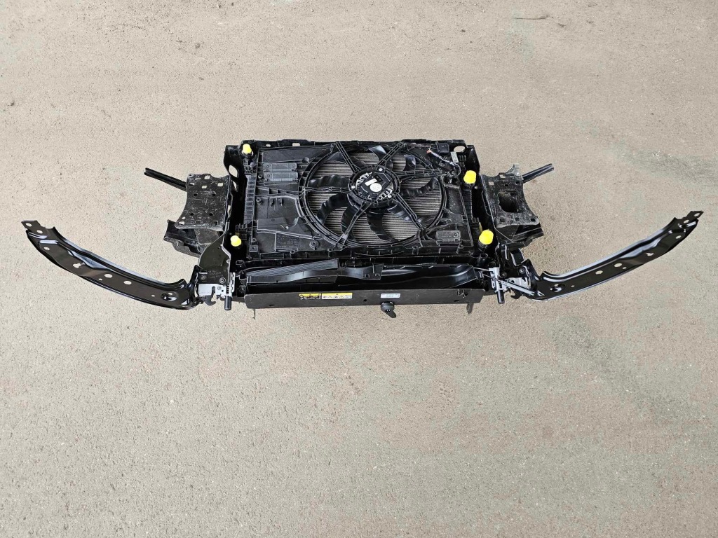 Комплект радиатор вентилятор ремень передний усилитель балка vw caddy 2k7 Недорого