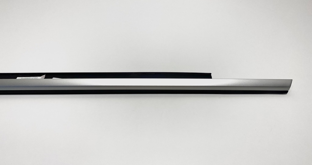 фото №10, Молдинг ущільнювач віконна audi a3 s3 sr3 задня