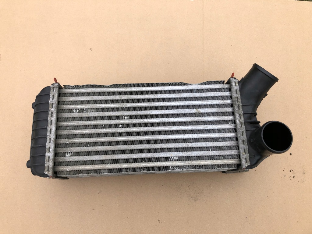 Купить Ford оригинальный номер 8v61-9l440