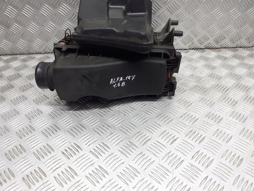 фото №7, Корпус фильтра воздуха alfa romeo 147 1.6