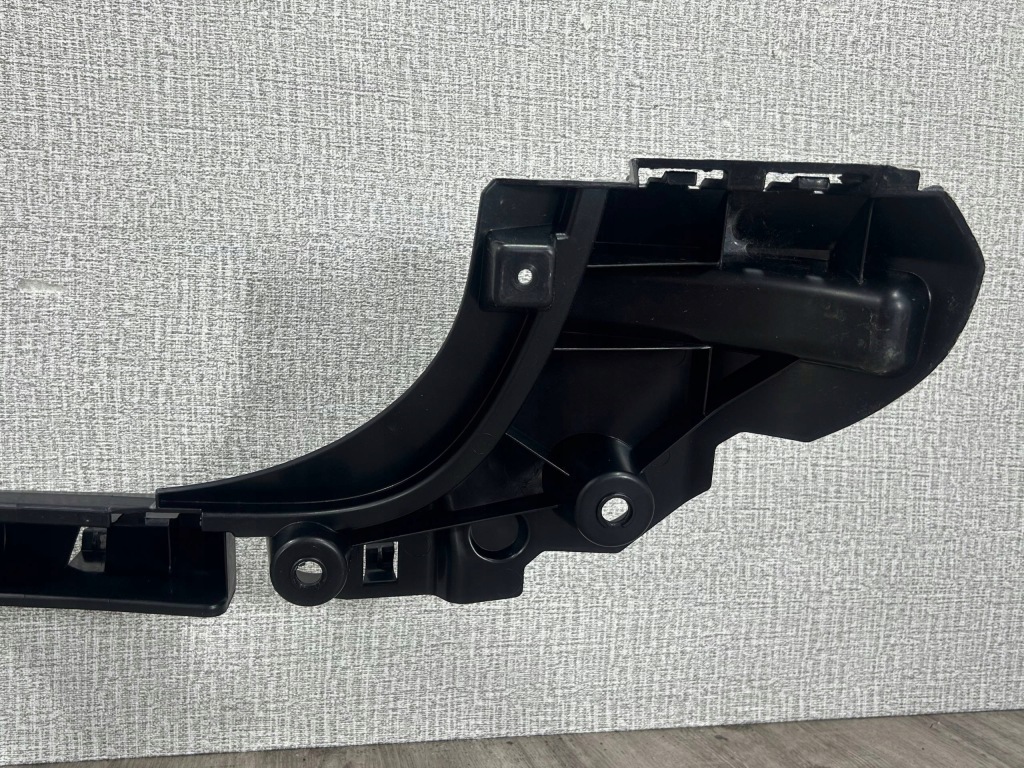 фото №10, Bmw x1 e84 напрямна бампера задня середній 4884482