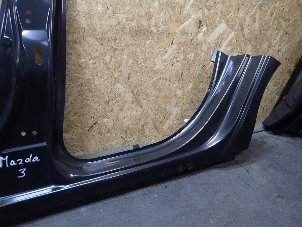 фото №2, Порог левый mazda iii 3 bp 18-