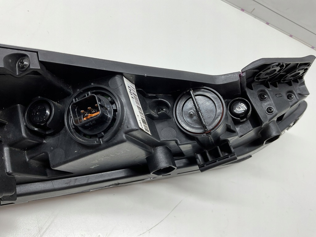 фото №8, Hyundai kona i 2018 сторона левая лампа led do движение dziennej drl 92207j90