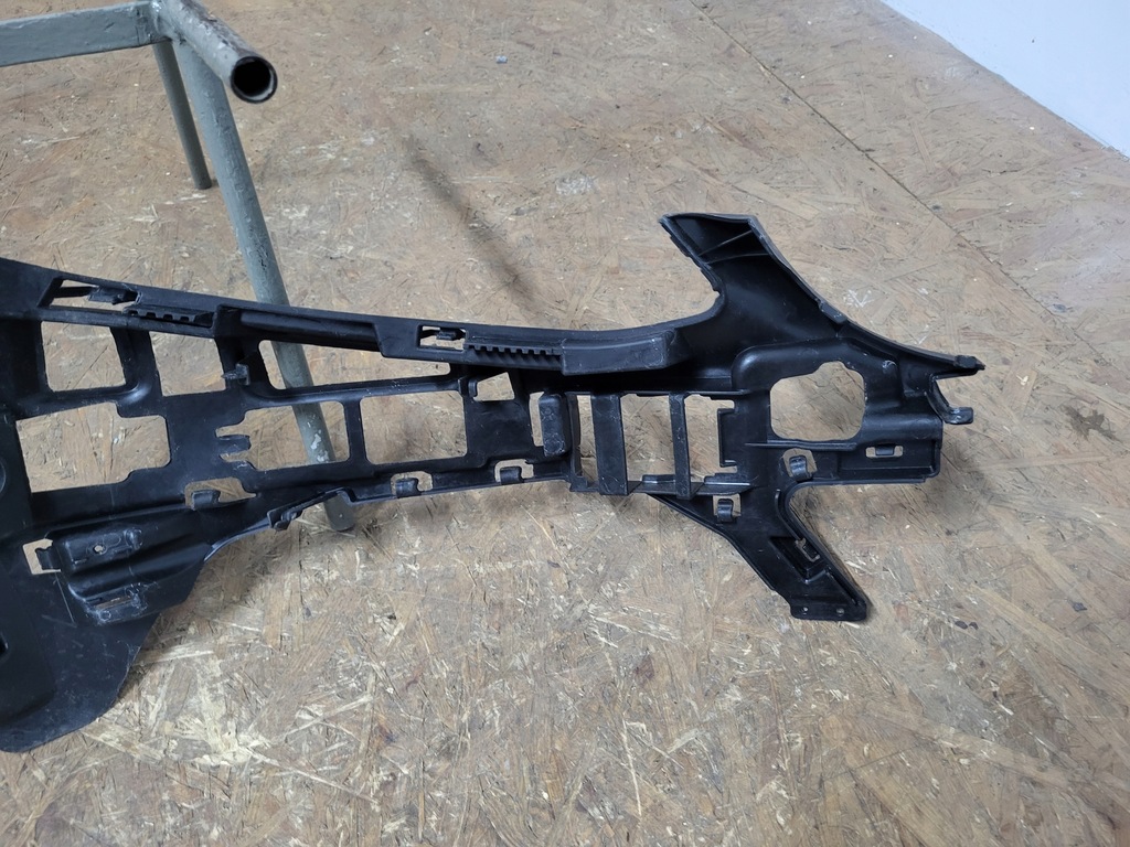 фото №6, Mercedes c-klasa w-205 w205 кронштейн бампера