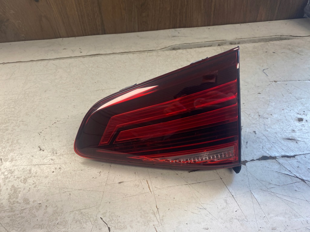 фото №1, Vw golf vii lift лампа правый задняя w крышка