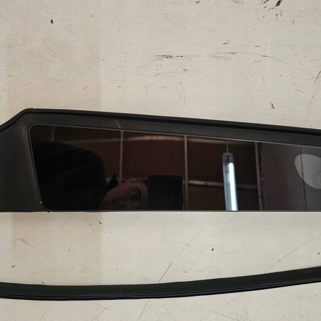 фото №5, Молдинг защита стойка камера левая tesla x plaid 2022r 1751462-00-b