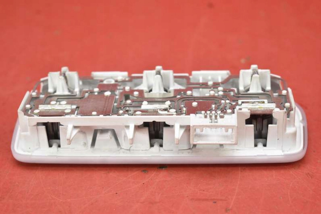 фото №4, Лампа освещение салона задняя 264300008r renault megane scenic 3 iii 09-12