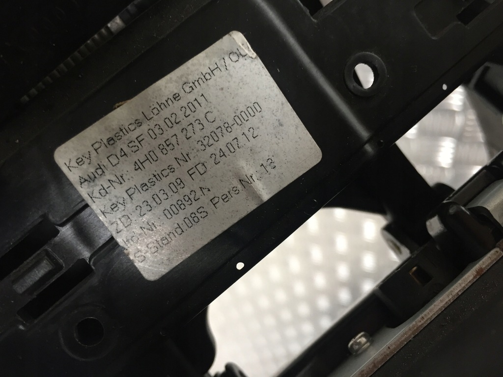 фото №5, Комплект экран дисплей подъемник 4h0857273c audi a8 d4