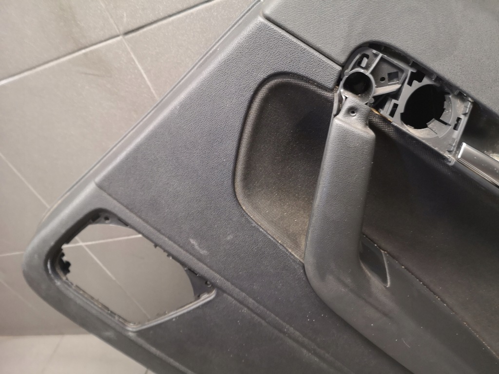 фото №5, Обшивка двері правий задня audi a3 8p 5d 8p4867306