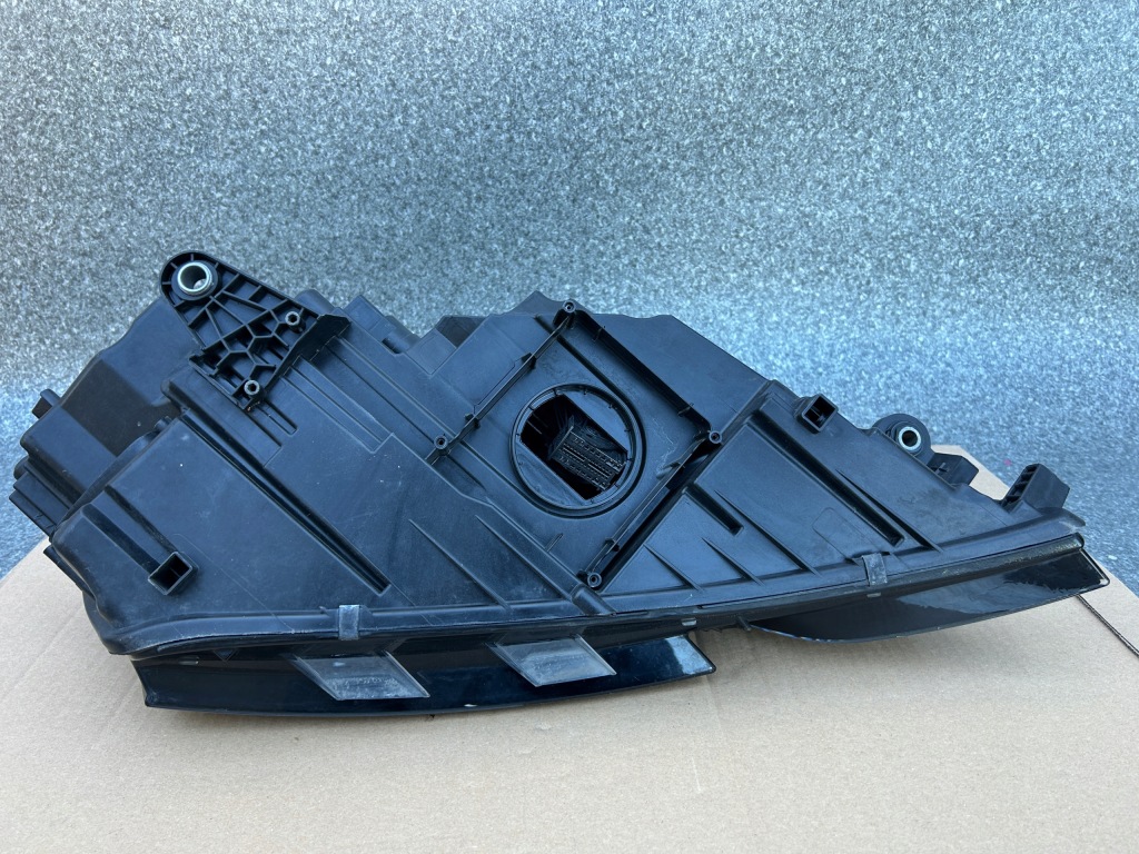 Фара ліва передня skoda octavia 3 рестайлінг  full led 5e1941015d poznań Ціна