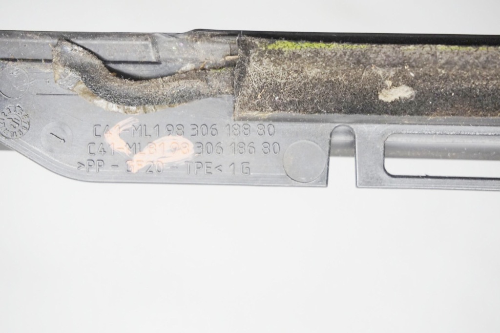 фото №6, Молдинг дверь левая перед citroen c4 iii 9830618880 9830618680