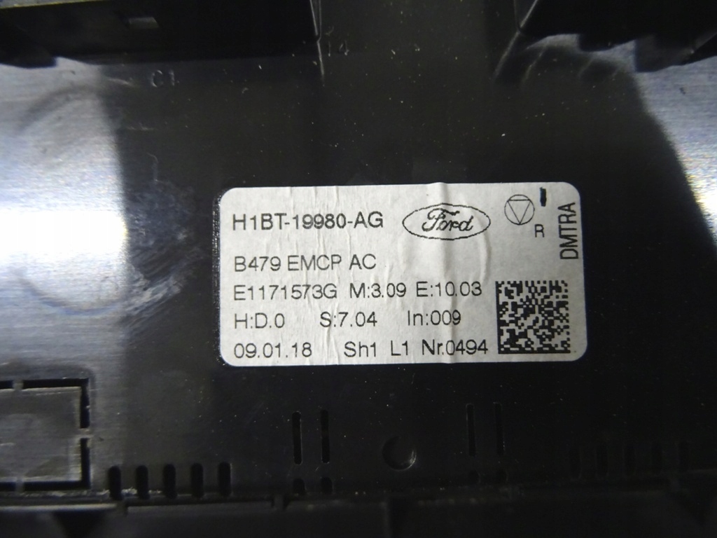 фото №5, Fiesta mk8 панель обдув рамка туннель среднего