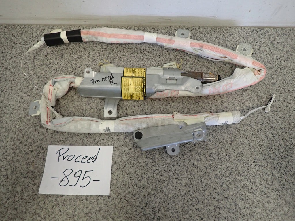 фото №1, Kia proceed 06-11 шторка безопасности боковая правая