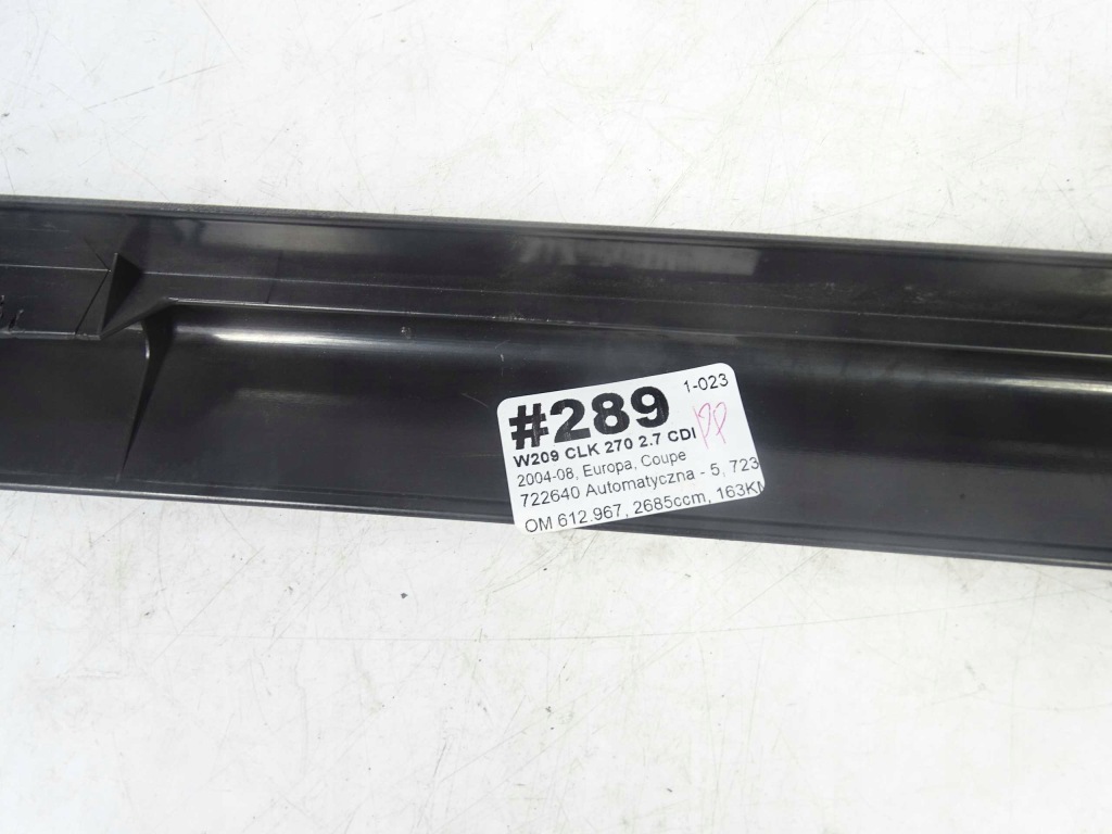 Mercedes clk w209 молдинг поріг права передня Оригінал
