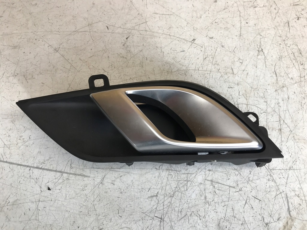 фото №2, Audi r8 plus ручка внутрішня підсвічена права