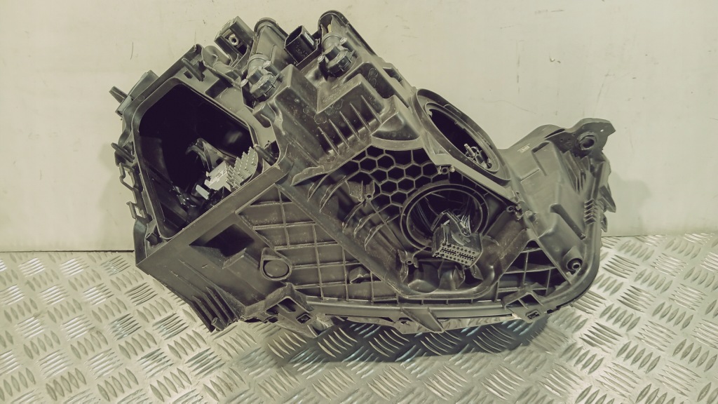 Фара audi q3 2 2 83a 18-25 83a941035 full led matrix оригінал європа ліва Київ