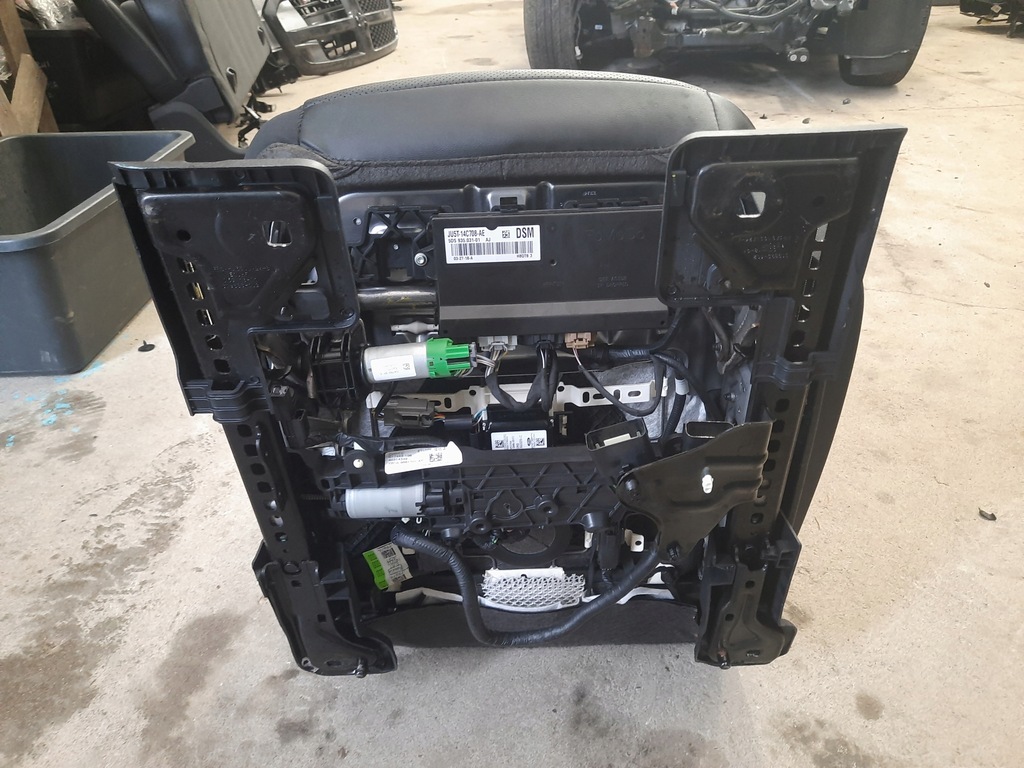 фото №6, Ford mustang 15- сиденья заднее сиденье cabrio кожа usa