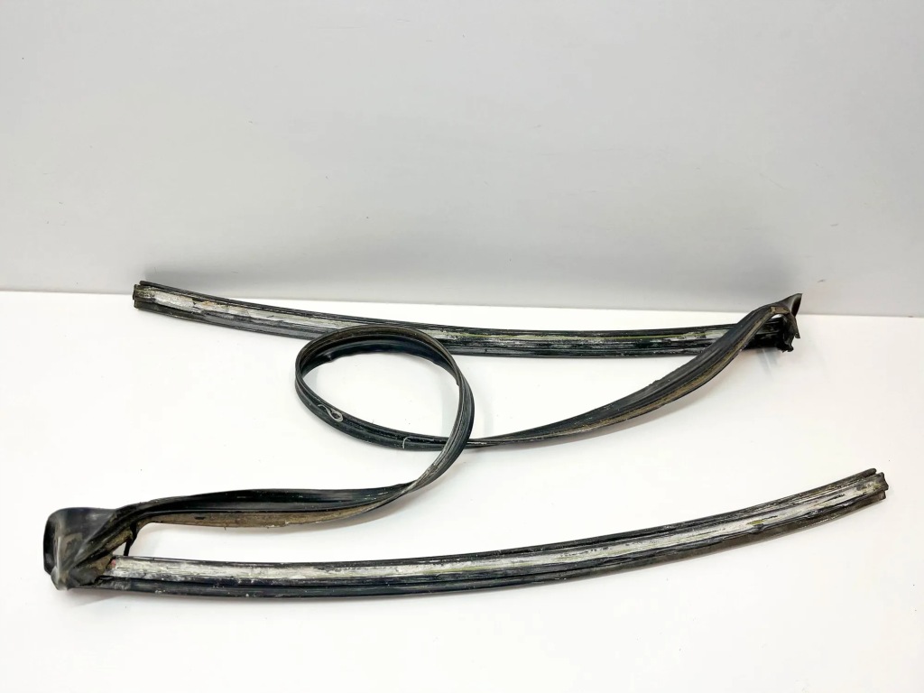 Купити Частини кузов mercedes-benz sl r129 a1297201278 3.2l бензиновий