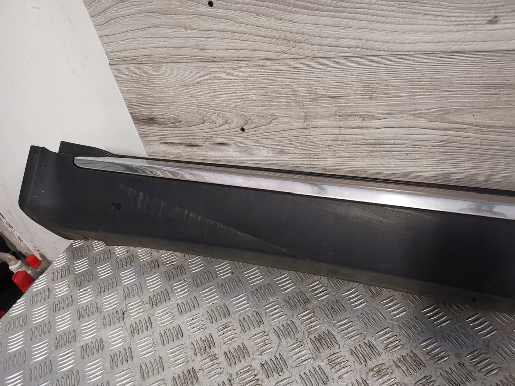 фото №5, Dodge durango lift молдинг накладка поріг права хром